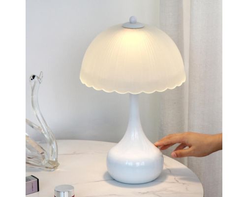 TABLE LAMPS